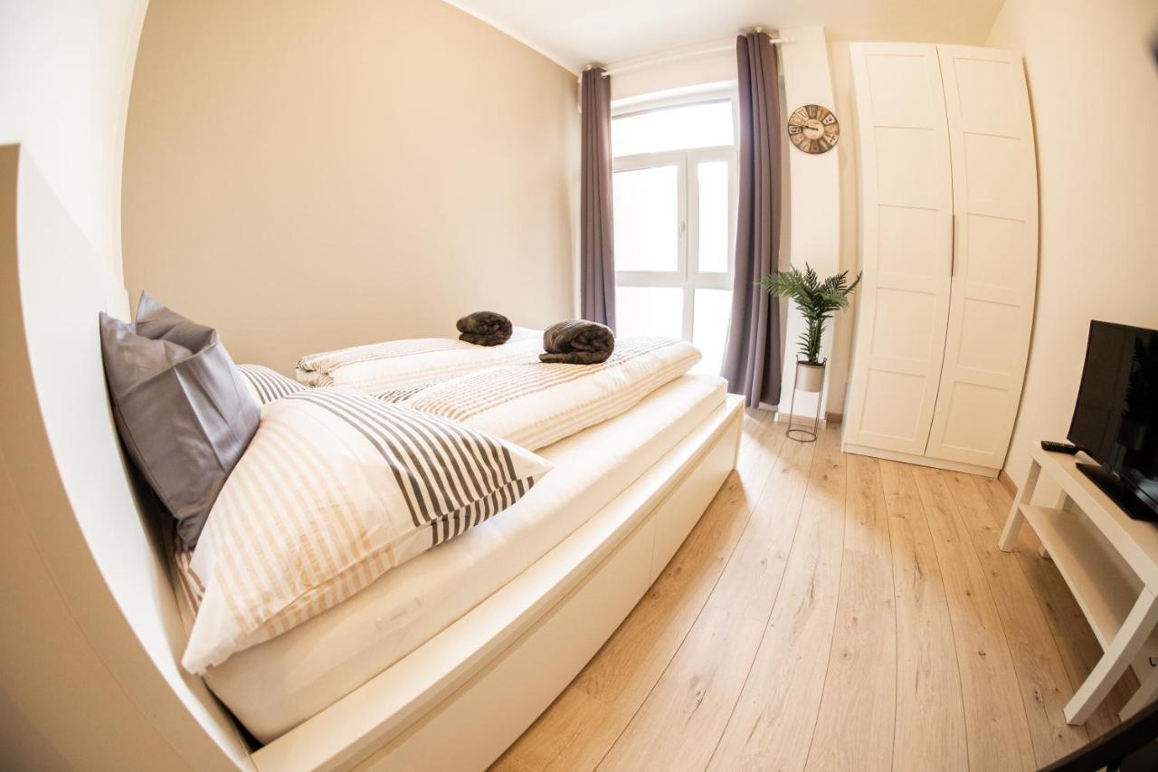 Flow Apartments Winkel Love Und Happiness 메라노 외부 사진